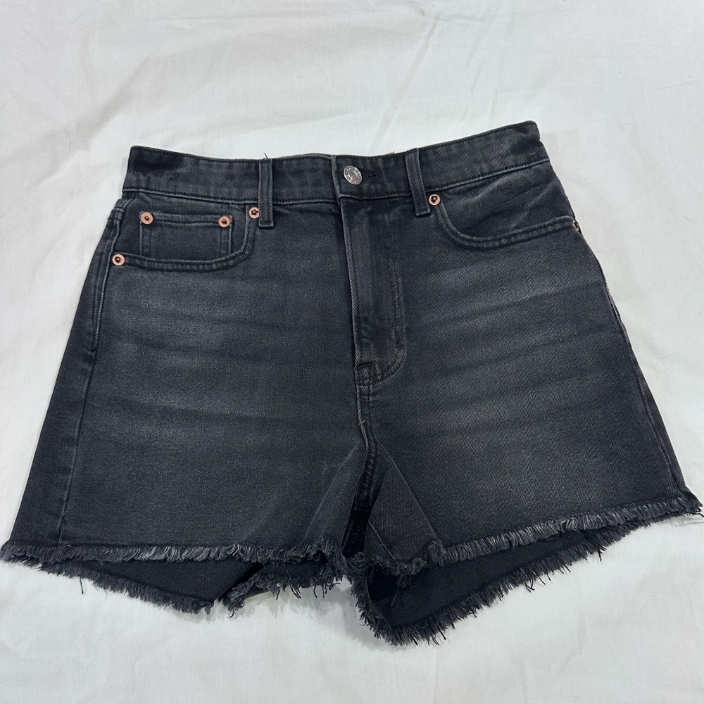 American Eagle size 2 High-Waist Black Denim Frayed Hem Shorts